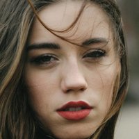 Laura Kokinova Naken