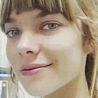 Laura Laprida Naken