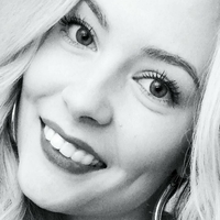 Laura Nieminen Naken