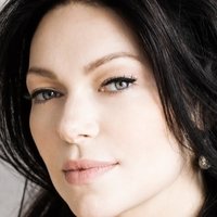 Laura Prepon Naken