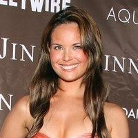 Laura Shields Naken
