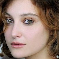 Laura Sinceri Naken