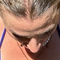 Laura Stella Bühre Naken