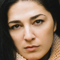 Lauramarti Naken