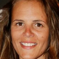 Laure Manaudou Naken