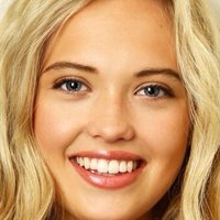 Lauren Taylor Naken