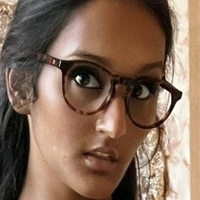 Lea Naken