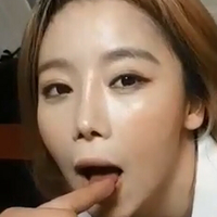 Lee Chae Dam Naken