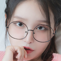 Lee Seol 이설 Naken