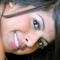 Leila Victoria Naken