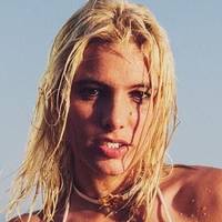 Lele Pons Naken