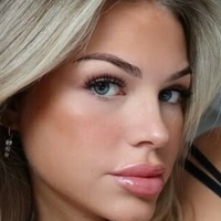 Leonie_brrr Naken