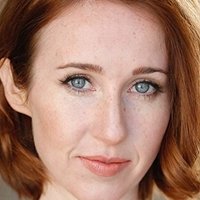 Leslie Murphy Naken