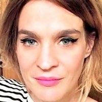Leticia Brédice Naken