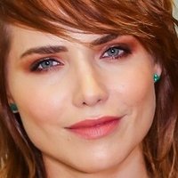 Leticia Colin Naken