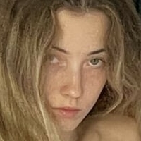 Lexi Poy Naken