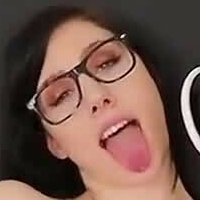 Leyna In U Naken