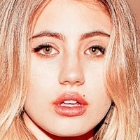 Lia Marie Johnson Naken