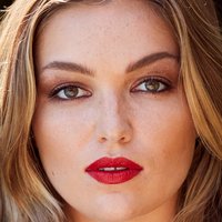 Lili Simmons Naken