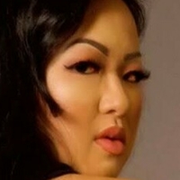 Lily Le Naken
