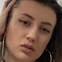 Lina Luxa Naken