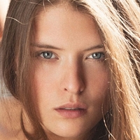 Lina Ulrich Naken