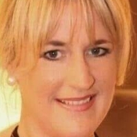 Linda Bareham Naken