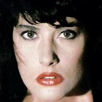 Linda Lorenzi Naken
