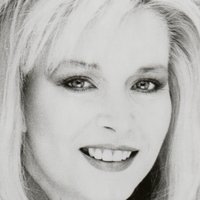 Lindy Benson Naken