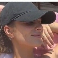 Lisa Doehl Naken