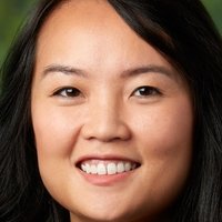 Lisa Huynh Naken