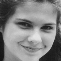 Lisa Jakub Naken
