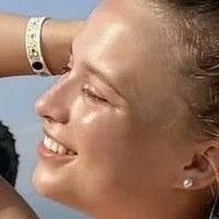 Lisa Kuepper Naken