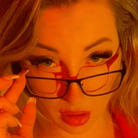 Lisa Linchen Naken