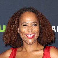 Lisa Nicole Carson Naken