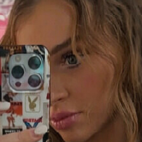 livvy_love Naken