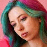 Liz Hagearty Naken