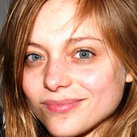 Lizzie Brocheré Naken