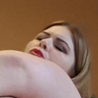 London Andrews Naken