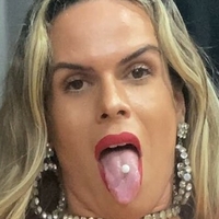 LouboneQuinha Naken