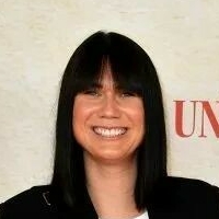 Louisa Dellert Naken