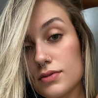 louiseadams Naken