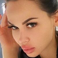 Lovalova Naken