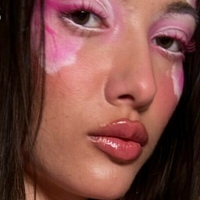 luana.is Naken