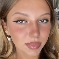 Lucy Alfonsi Varon Naken