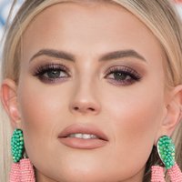 Lucy Fallon Naken