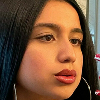 Lucy Garcia Naken