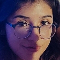 LucyAlien Naken