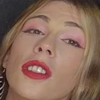 LucyLux Naken