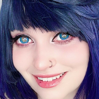 LucyYumi Naken